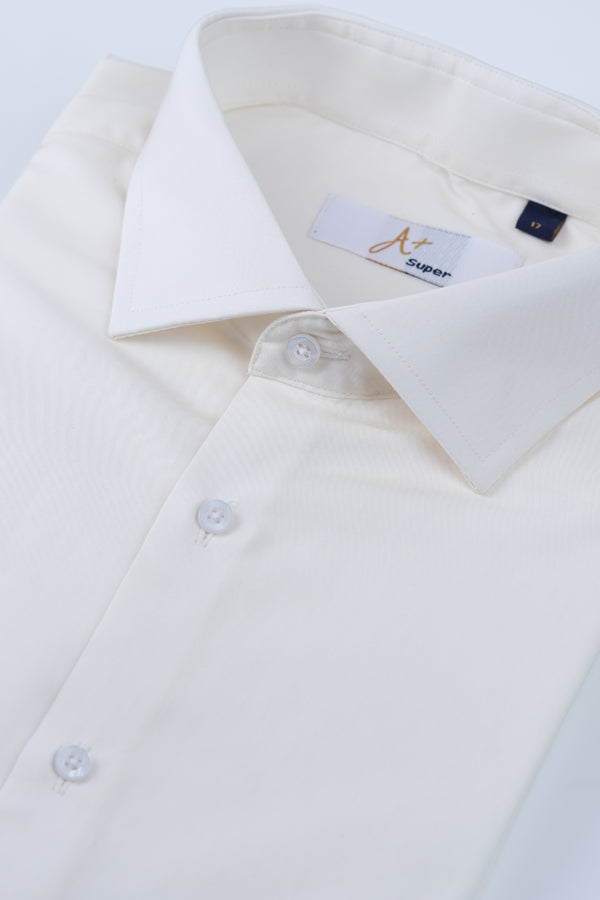 Plain Off-White Dress Shirt Smart Fit